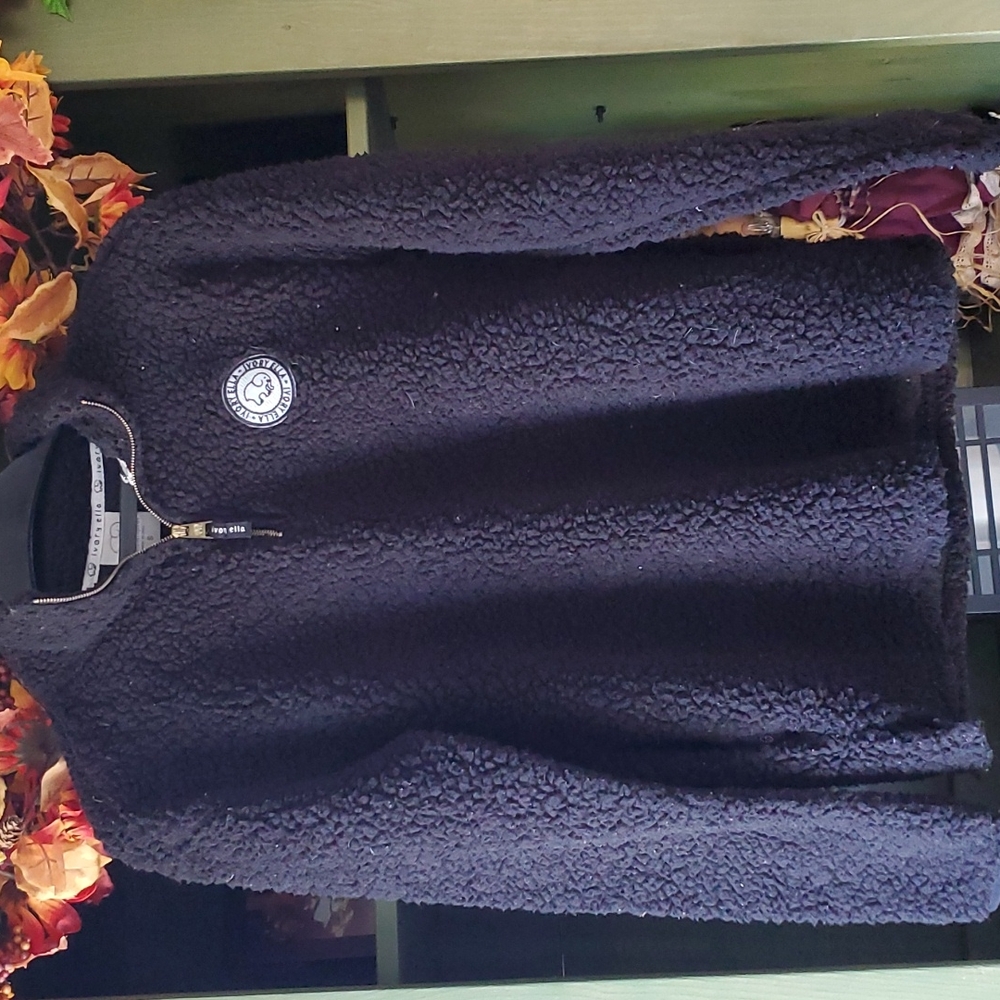 Ivory Ella Pullover